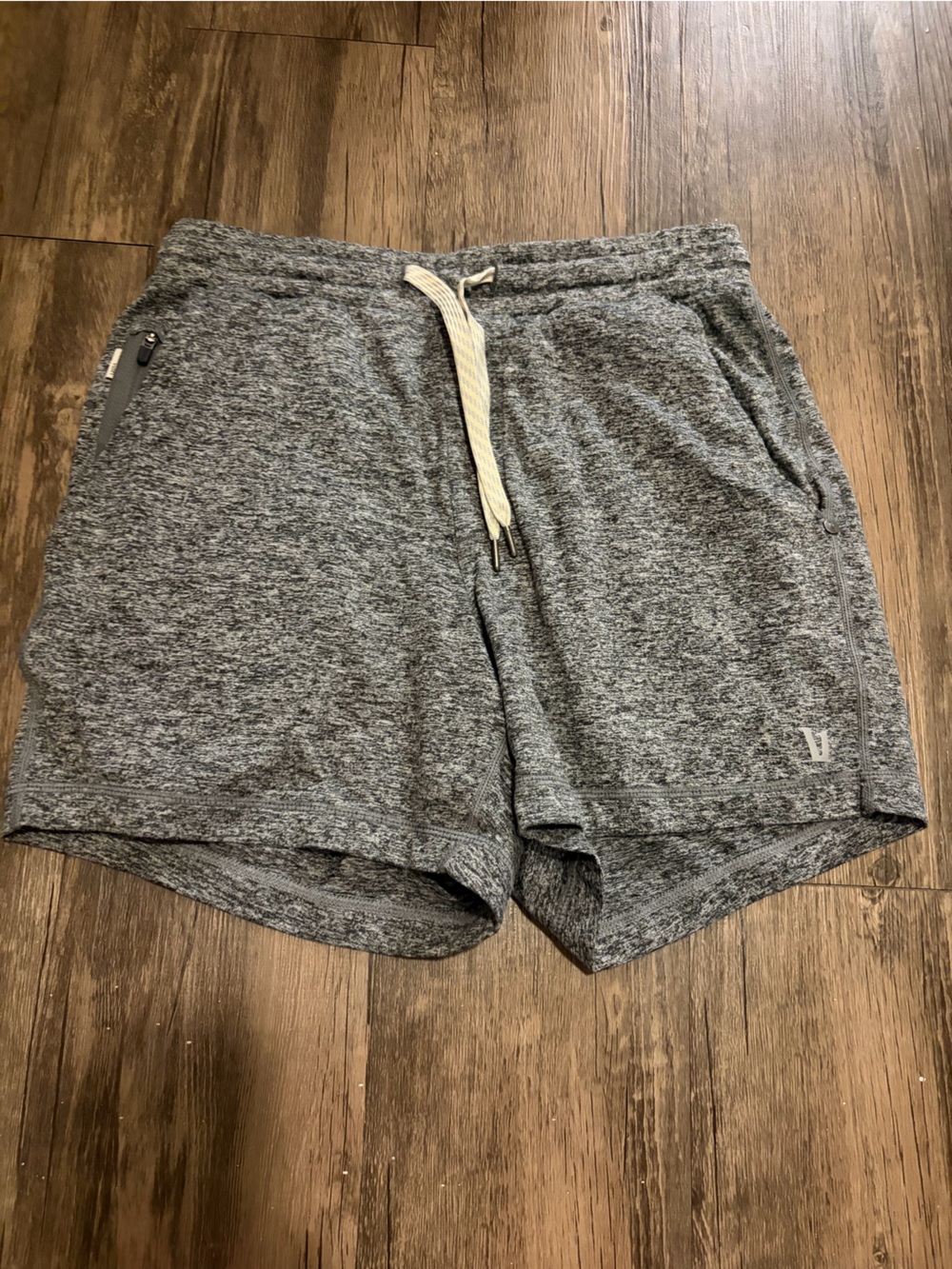 Vuori Ponto Heathered Grey Shorts XS